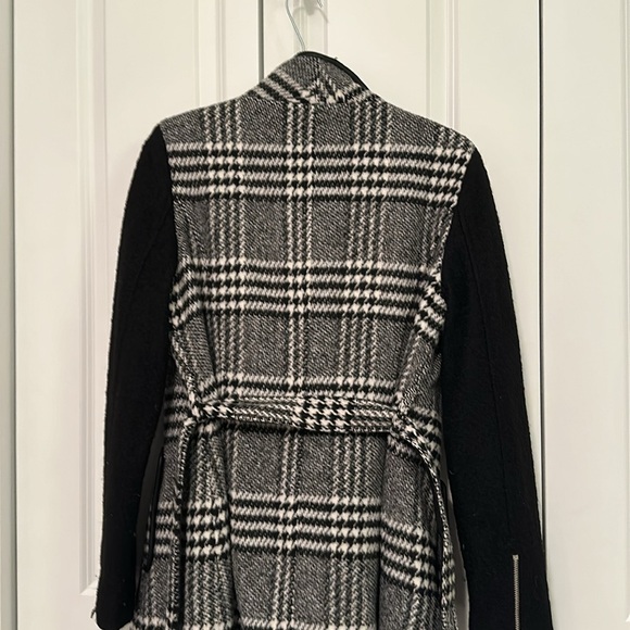 GUESS Houndstooth Coat ❗️Final Price❗️❗️❗️❗️ - Picture 8 of 11